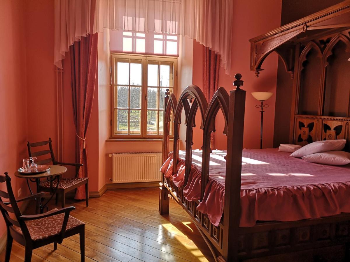 Dundaga 敦达加比尔斯旅舍旅舍 外观 照片